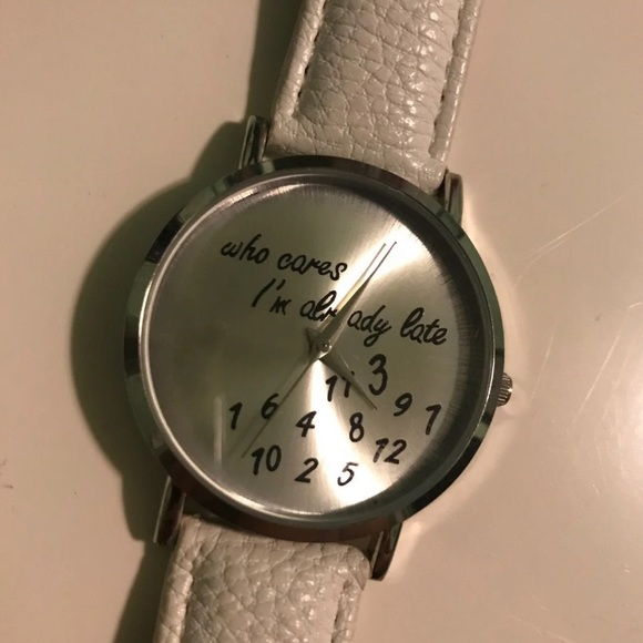 Watch - Picture 2 of 3